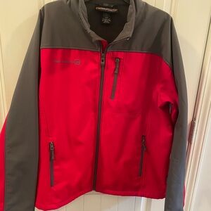 Free Country Men’s Crimson Red/Gray 
Water Resistant Zip Up Jacket Sz Lg